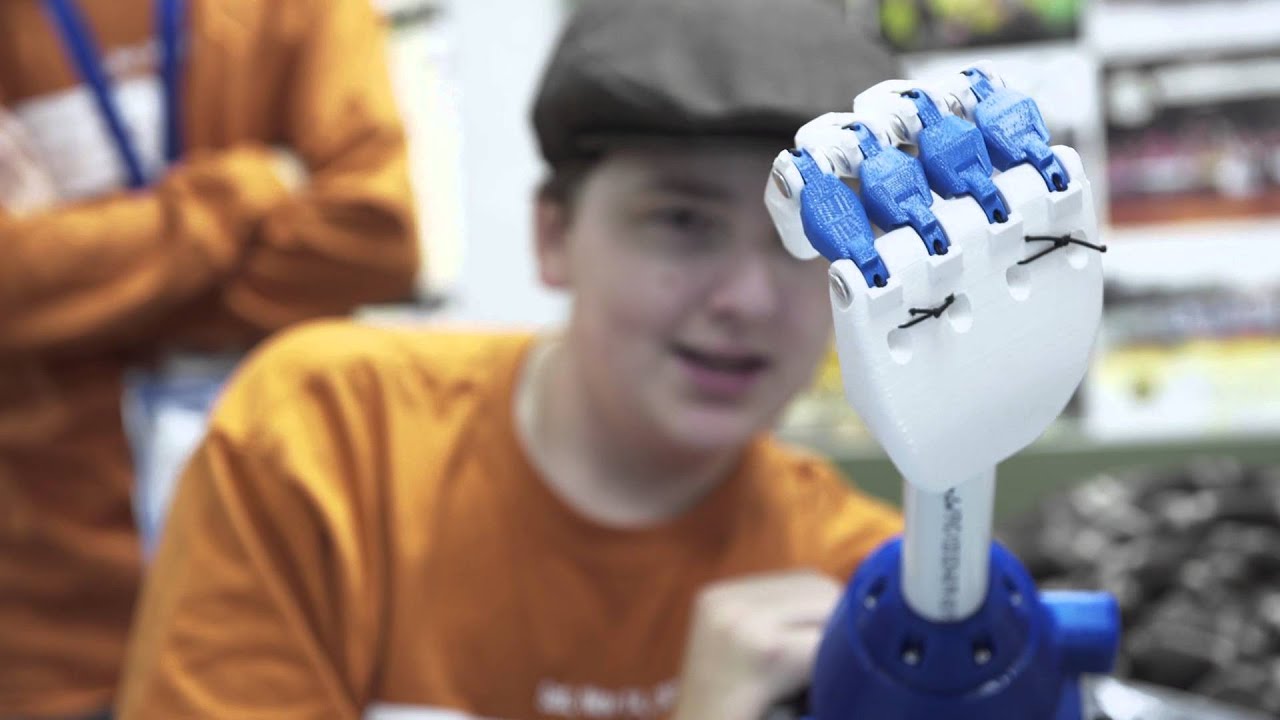 UF club makes prosthetics for kids
