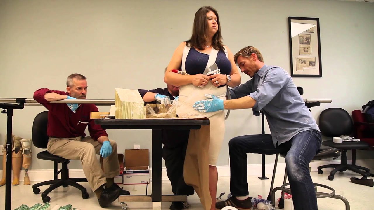 Hip disartic amputee receives better functioning with new prosthetic