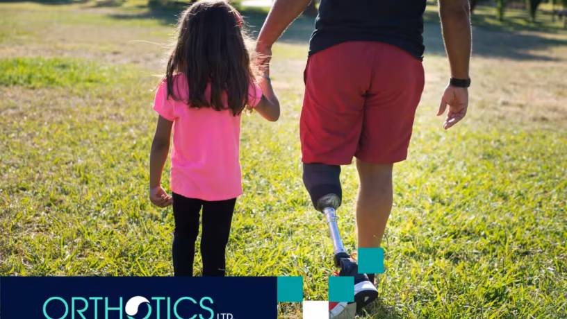 A father with prosthetic is walking with her daughter